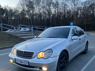 Авто Mercedes 220 2002 № 8629657