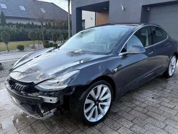 Авто Tesla Model 3 2020 № 8629772