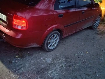 Авто Chevrolet Aveo 2004 № 8629777
