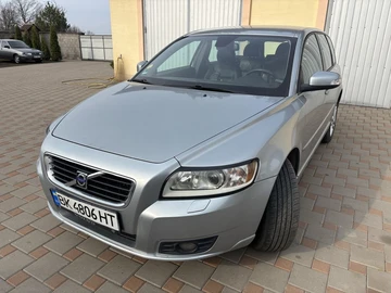 Авто Volvo V50 2008 № 8629872
