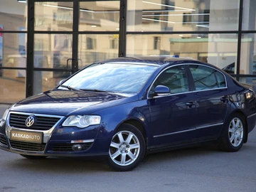 Авто Volkswagen Passat Sedan 2005 № 8629979