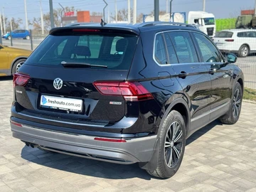 Авто Volkswagen Tiguan 2019 № 8630153