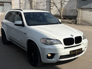 Авто BMW X5 2010 № 8630155