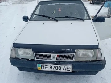 Авто ВАЗ 2109 1993 № 8630188