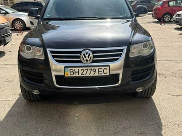 Авто Volkswagen Touareg 2007 № 8630233