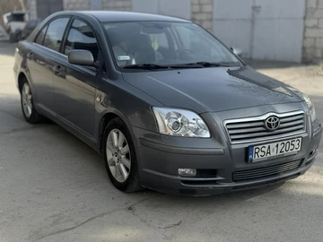 Авто Toyota Avensis 2003 № 8630247