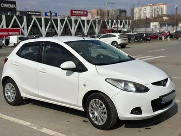 Авто Mazda 2 2008 № 8630261