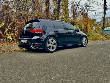 Авто Volkswagen Golf 2016 № 8630787