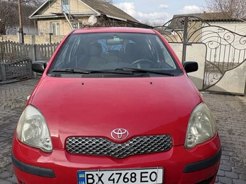 Авто Toyota Yaris 2004 № 8630795
