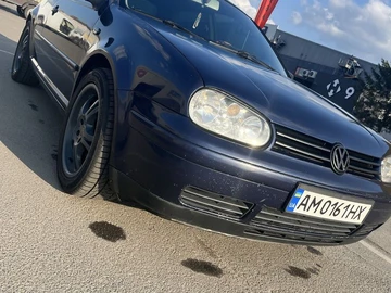 Авто Volkswagen Golf 1999 № 8630802