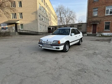 Авто Opel Kadett 1990 № 8630813