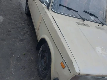 Авто ВАЗ 2105 1998 № 8630851