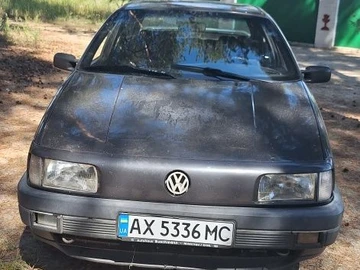 Авто Volkswagen Passat Sedan 1990 № 8630887