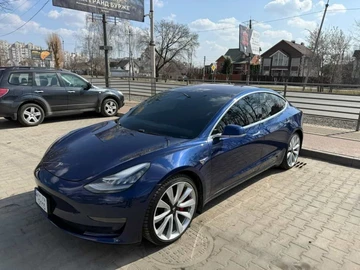 Авто Tesla Model 3 2018 № 8631201