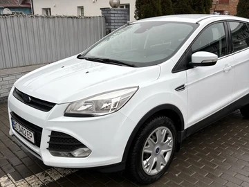 Авто Ford Kuga 2017 № 8631238