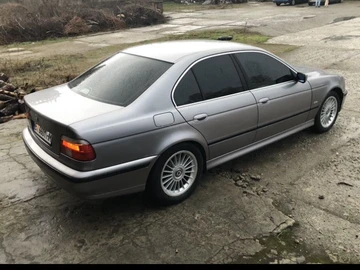 Авто BMW 5 Серия 1998 № 8631243