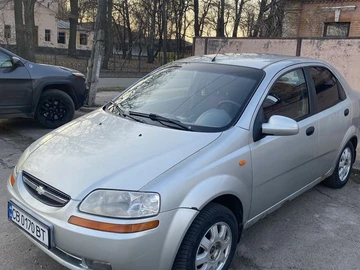 Авто Chevrolet Aveo 2005 № 8631251
