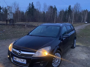 Авто Opel Astra 2005 № 8631260