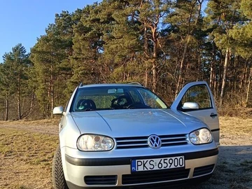 Авто Volkswagen Golf 2002 № 8631340