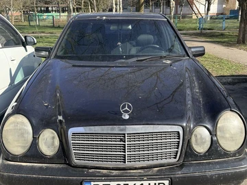 Авто Mercedes E Серия 1997 № 8631677