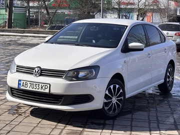 Авто Volkswagen Polo 2011 № 8631754