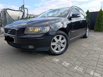 Авто Volvo V50 2008 № 8631764