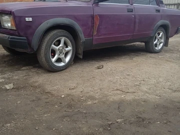 Авто ВАЗ 2107 2000 № 8631812