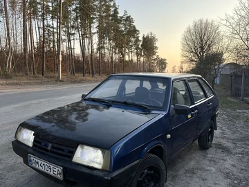 Авто ВАЗ 2109 1989 № 8631836