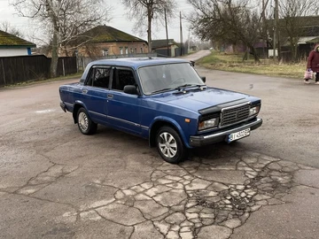 Авто ВАЗ 2107 2002 № 8632006