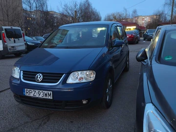 Авто Volkswagen Touran 2006 № 8632015