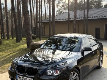 Авто BMW 5 Серия 2004 № 8632026