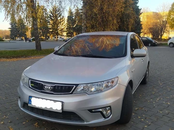 Авто KIA Cerato Forte  2010 № 8632045