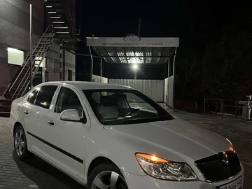 Авто Skoda Octavia 2011 № 8632047