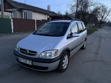 Авто Opel Zafira 2004 № 8632060