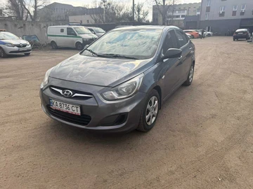 Авто Hyundai Accent 2013 № 8632263