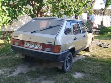 Авто ВАЗ 2109 1990 № 8632339