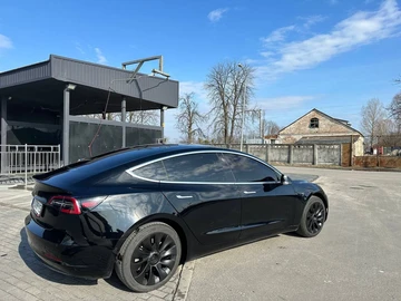 Авто Tesla Model 3 2019 № 8632448