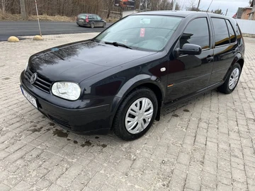 Авто Volkswagen Golf 2001 № 8632595