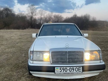Авто Mercedes W124 1992 № 8632792
