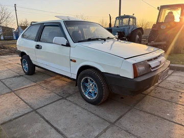 Авто ВАЗ 2108 1992 № 8632806