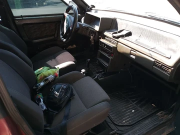 Авто ВАЗ 2109 1994 № 8632967