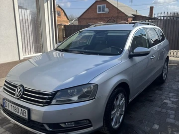 Авто Volkswagen Passat Variant 2012 № 8632977