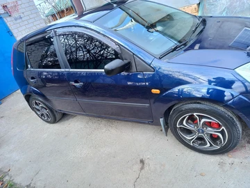 Авто Ford Fiesta 2005 № 8632982