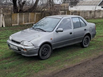 Авто Suzuki Swift 1994 № 8632987