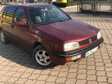 Авто Volkswagen Golf 1992 № 8632995