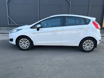 Авто Ford Fiesta 2016 № 8633046