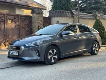 Авто Hyundai Ioniq 2016 № 8633071