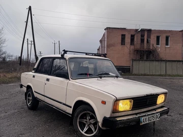 Авто ВАЗ 2105 1983 № 8633322