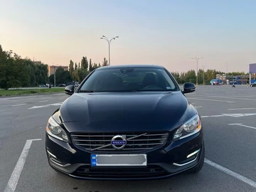 Авто Volvo S60 2015 № 8633325