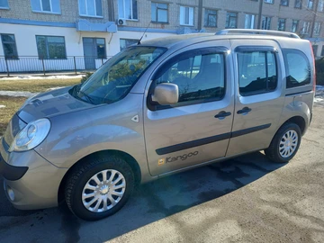 Авто Renault Kangoo Passenger 2008 № 8633352